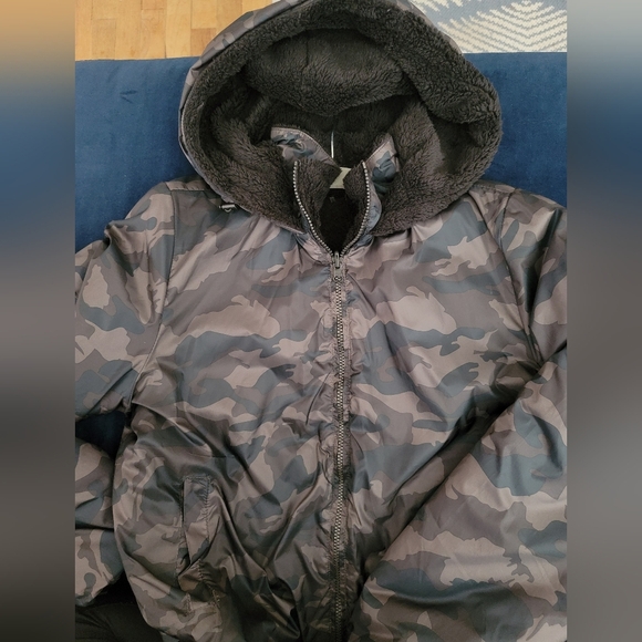 Zella Reversible Faux Shearling Jacket‎ Large - Picture 11 of 14